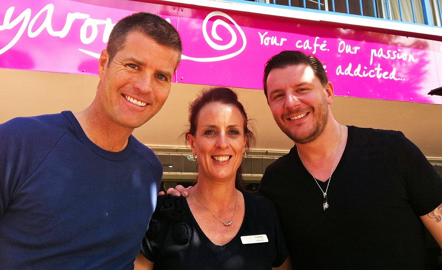 You never know who you might meet at Bayaroma! Manu & Pete from MKR came in for lunch while in Hervey Bay.